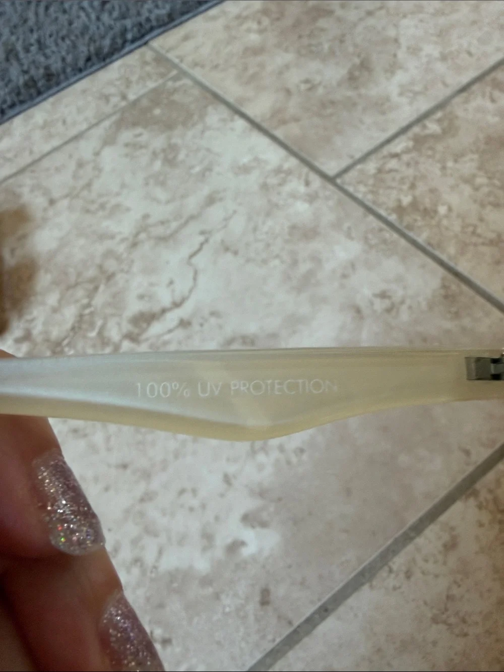 Unbranded silver mirror sunglasses